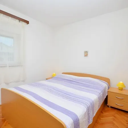 Apartment Nenad *